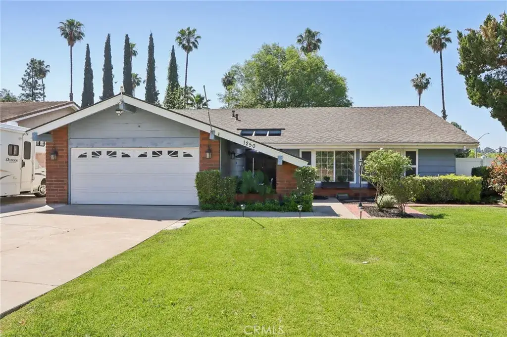 1250 Blazewood Street, Riverside, CA 92507 - #1