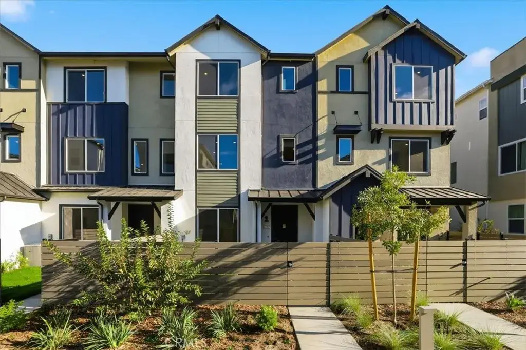 27323 Seven Oaks Lane, Valencia, CA 91381 - #1