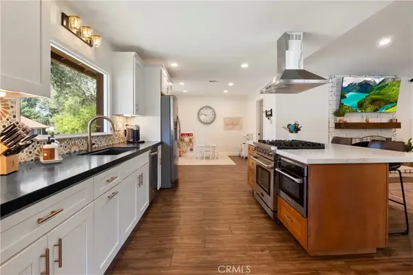 1330 Candela Street, Redlands, CA 92373