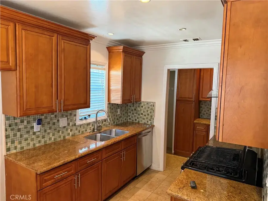 1040 W 220th, Torrance, CA 90502 - #2
