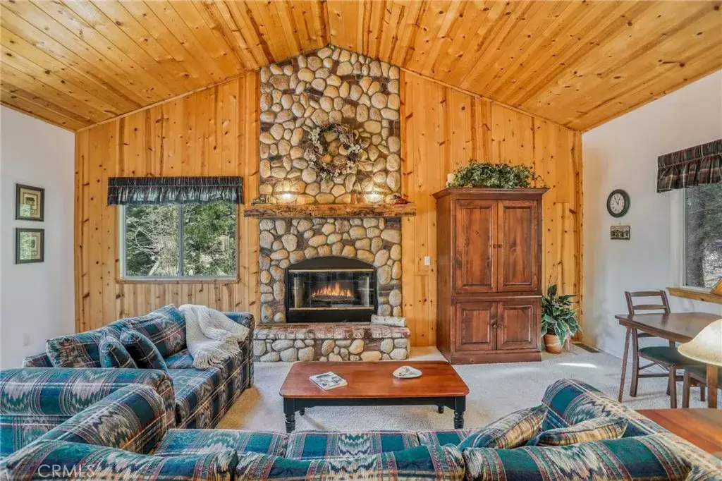 196 B, Lake Arrowhead, CA 92352 - #1