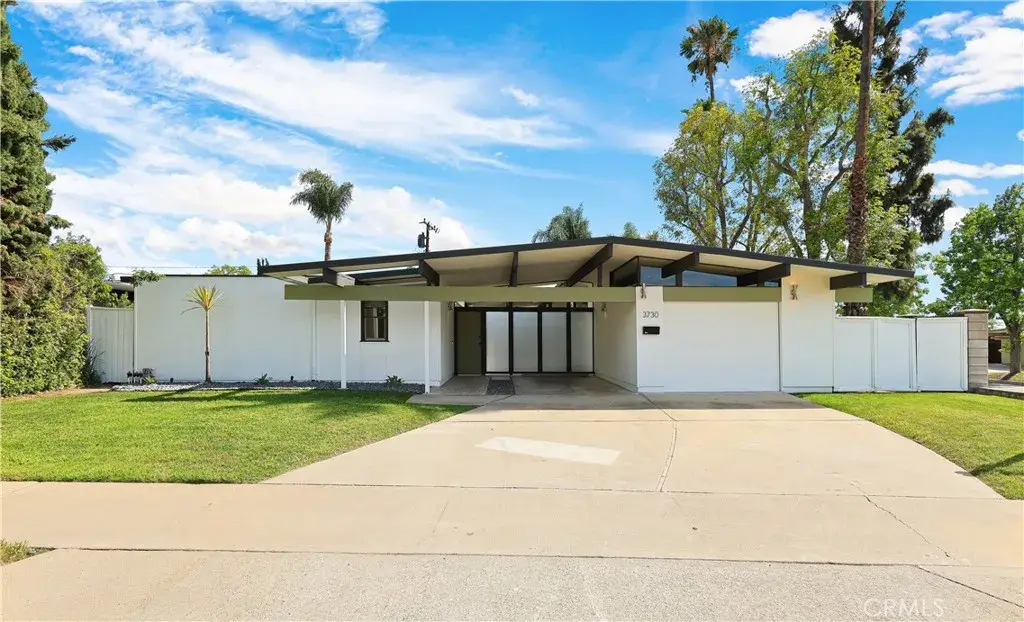 3730 E Casselle Avenue, Orange, CA 92869 - #1