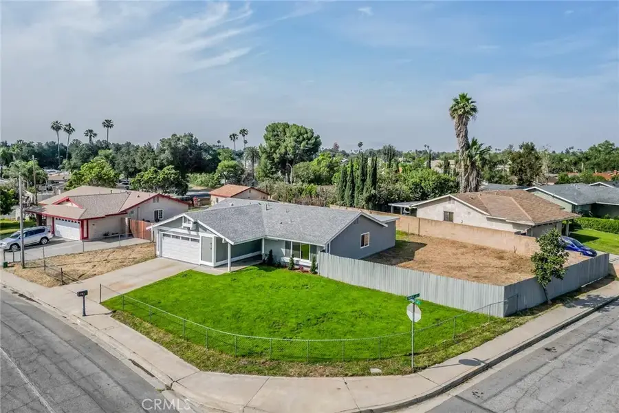 818 Terrace Road, San Bernardino, CA 92410 - #2