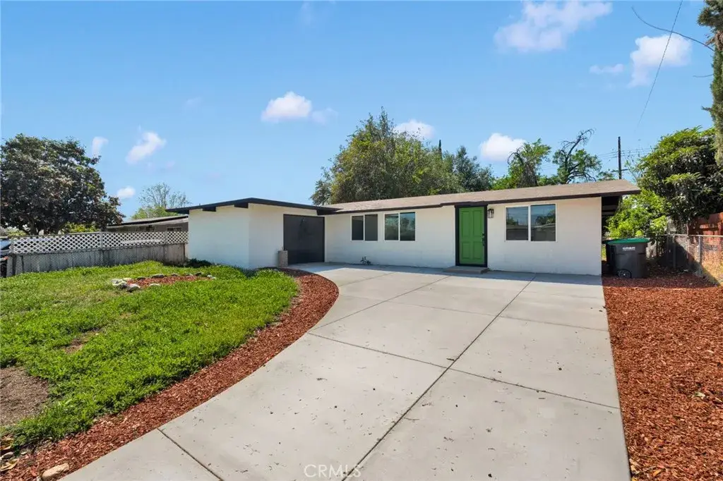 1765 Alston, Colton, CA 92324 - #1