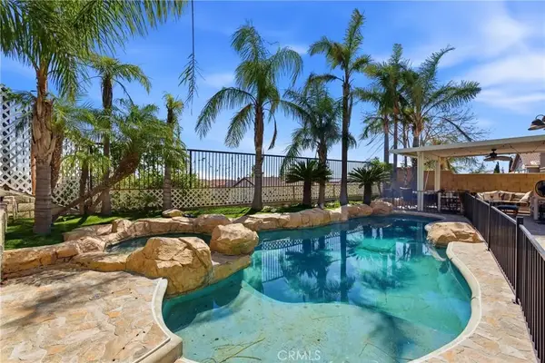 5111 St Albert, Fontana, CA 92336