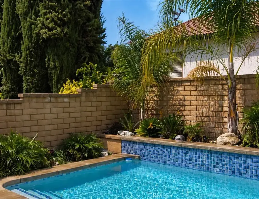 42 Rainbow Ridge, Phillips Ranch, CA 91766 - #3