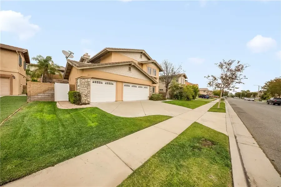 12194 Clydesdale Drive, Rancho Cucamonga, CA 91739 - #2