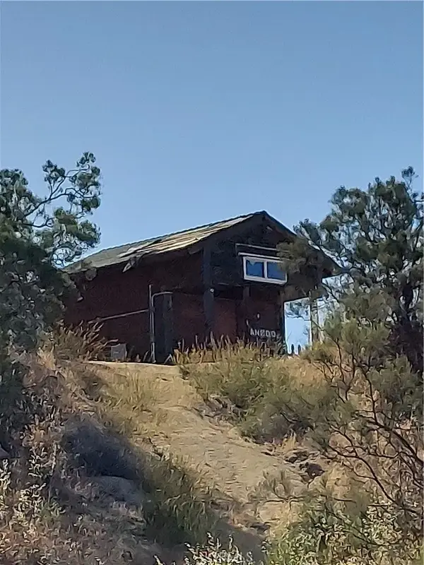 3 Dove Dr, Aguanga, CA 92536