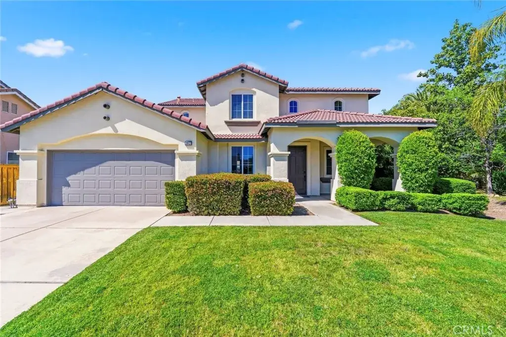 1663 Naranjo Court, Redlands, CA 92374 - #1