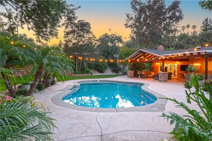 2372 Shadow Hill Drive, Riverside, CA 92506 - #2