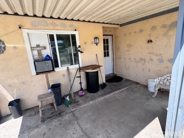 6990 Bangor, Highland, CA 92346 - #3