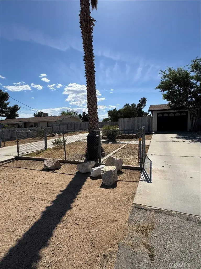 11968 Bornite, Hesperia, CA 92345 - #3