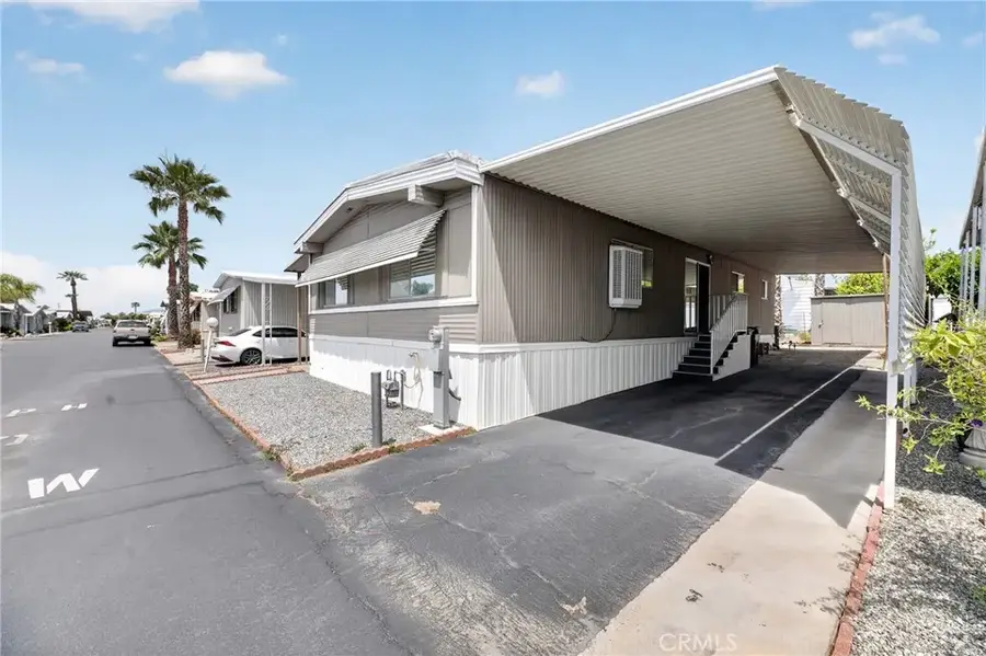725 W Thornton #139, Hemet, CA 92543 - #2