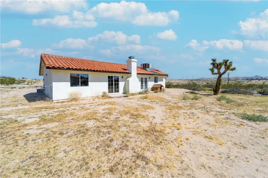 15255 Rancho Rd, Victorville, CA 92394 - #1