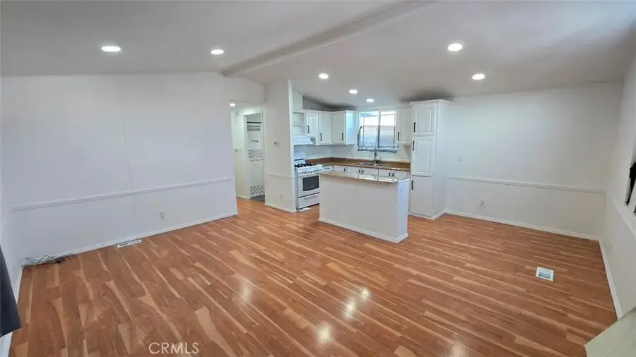 16949 S Western Spc 22a, Gardena, CA 90247 - #2