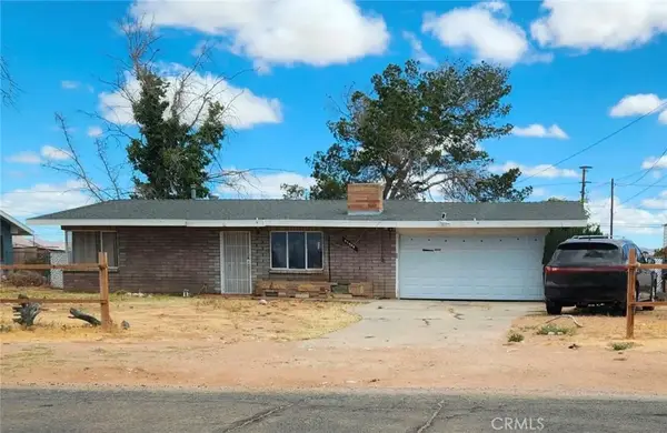 21798 Standing Rock Ave, Apple Valley, CA 92307