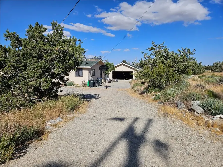 10487 Via Verde, Pinon Hills, CA 92372 - #3