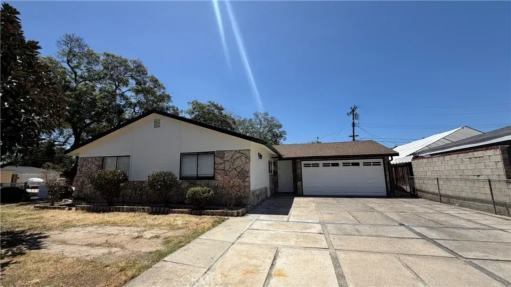 2702 W Maywood, Santa Ana, CA 92704 - #1