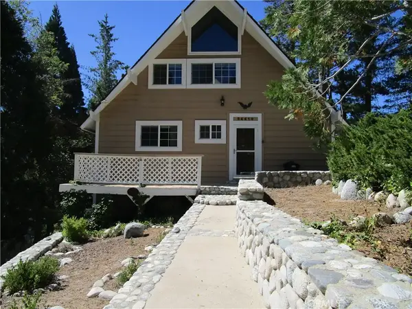 26614 Hillcrest, Lake Arrowhead, CA 92352
