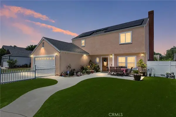 1001 Oak Glen, Colton, CA 92324
