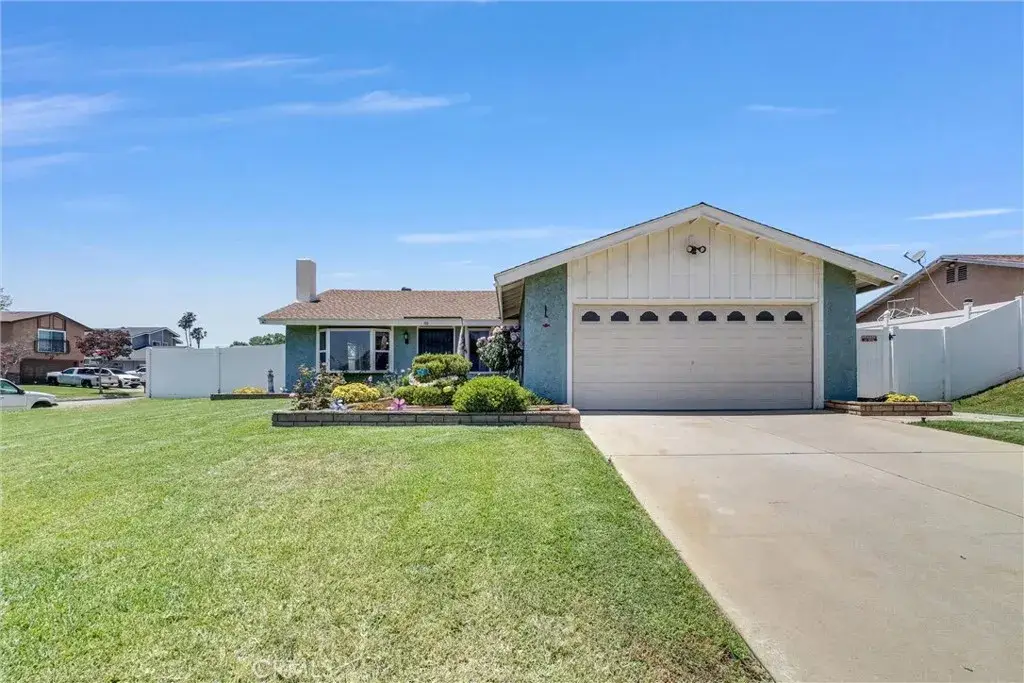 896 N Arrowhead, Rialto, CA 92376 - #1
