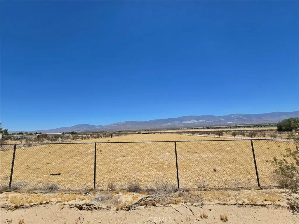 37915 Rabbit Springs, Lucerne Valley, CA 92356 - #1