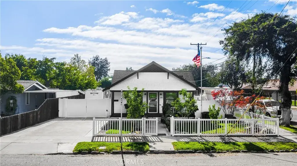 506 E 11th, Upland, CA 91786 - #1