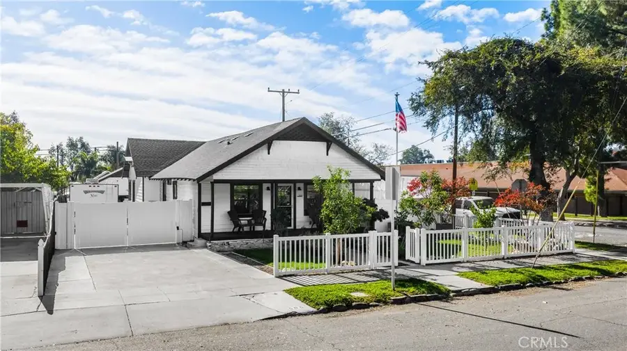 506 E 11th, Upland, CA 91786 - #2