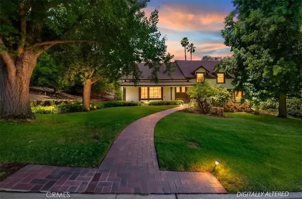 2154 Gainsborough, Riverside, CA 92506