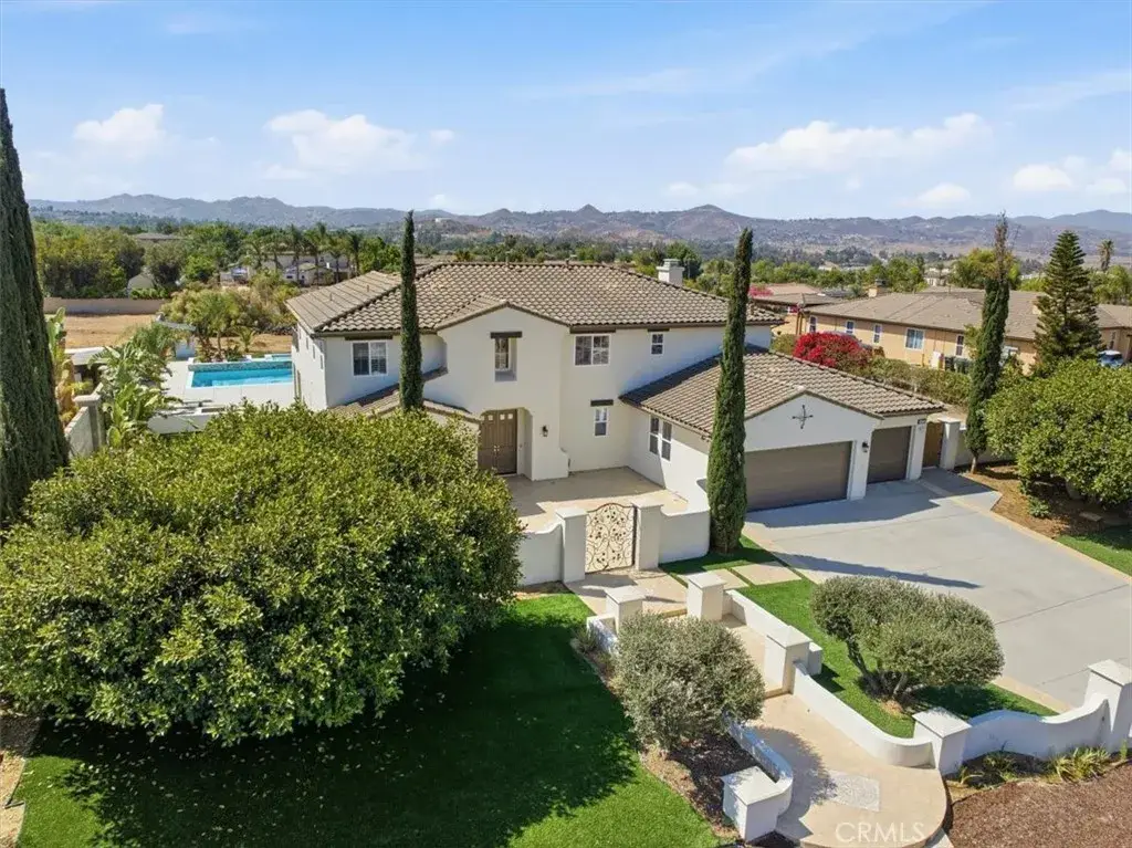 16795 Eagle Peak, Riverside, CA 92504 - #1