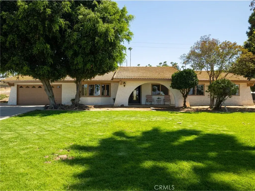 15510 Surrey Court, Riverside, CA 92506 - #1