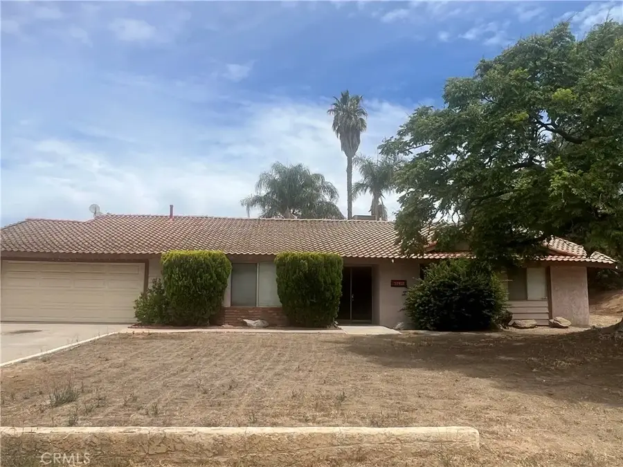 17450 Paula, Riverside, CA 92504 - #2