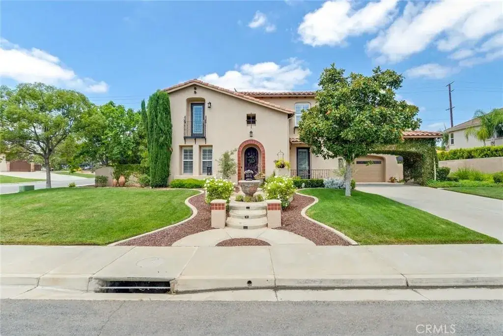 1261 Pamplona Drive, Riverside, CA 92508 - #1