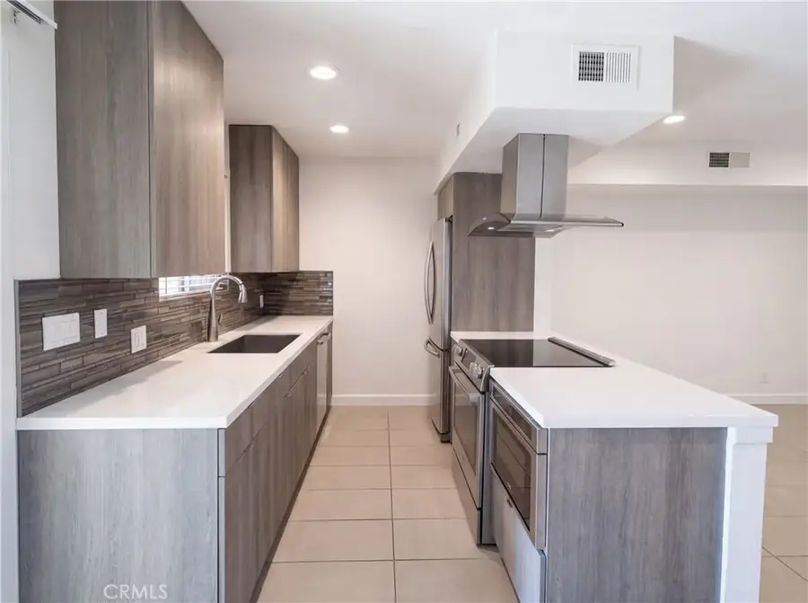 5300 E Waverly Drive #H6, Palm Springs, CA 92264 - #2