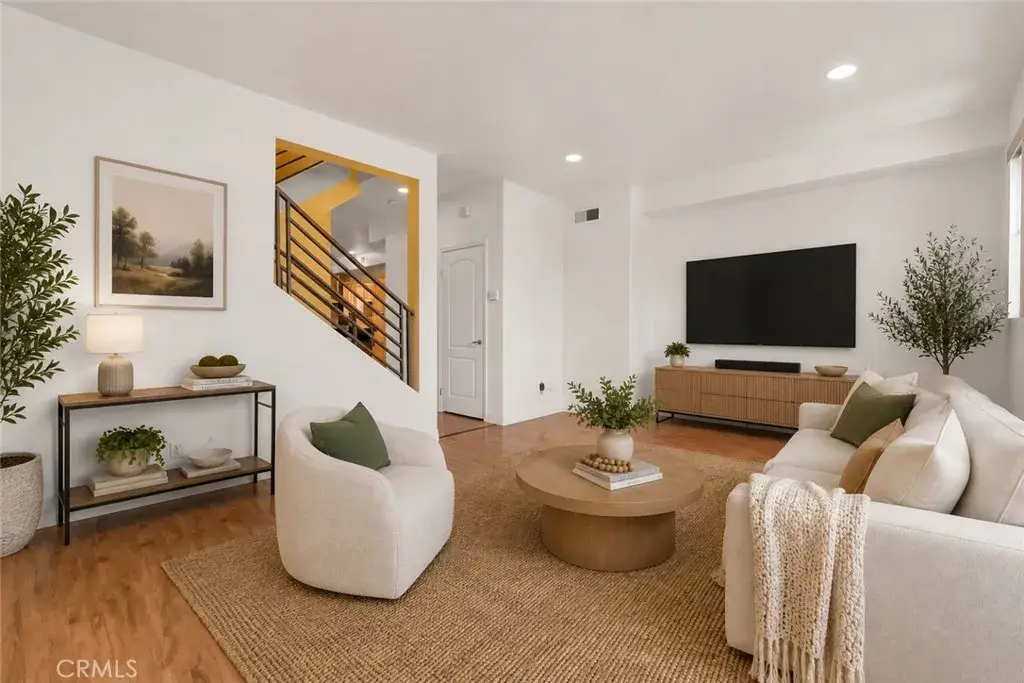 11622 Oxnard Street, North Hollywood, CA 91606 - #1