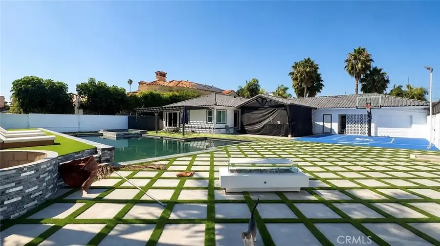 8346 Lexington, Downey, CA 90241 - #3