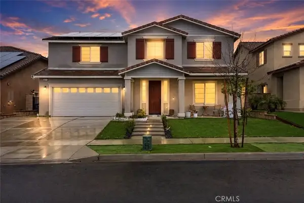 15740 Parry Peak Drive, Fontana, CA 92336