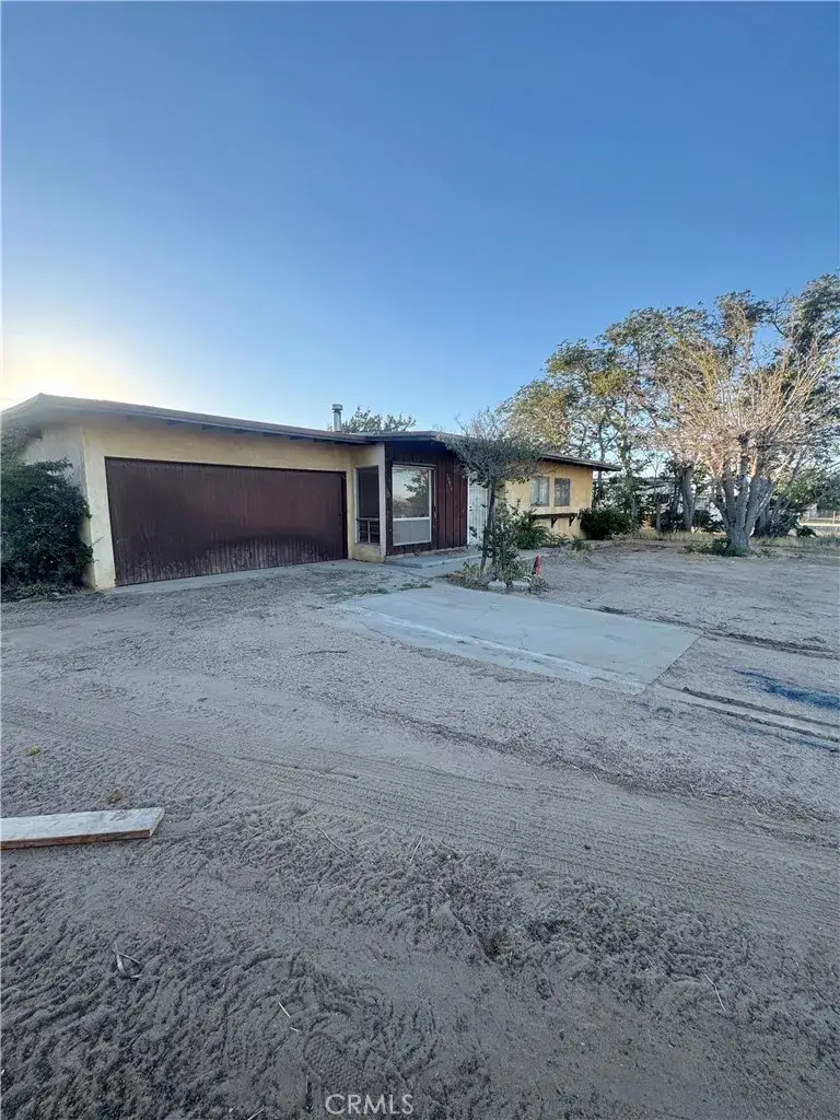 15872 Muscatel, Hesperia, CA 92345 - #3