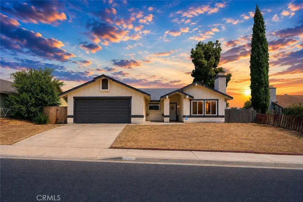 1717 E Avenue R3, Palmdale, CA 93550 - #1