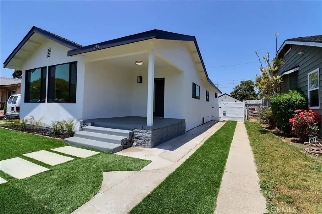 2015 W 42nd Place, Los Angeles, CA 90062 - #1