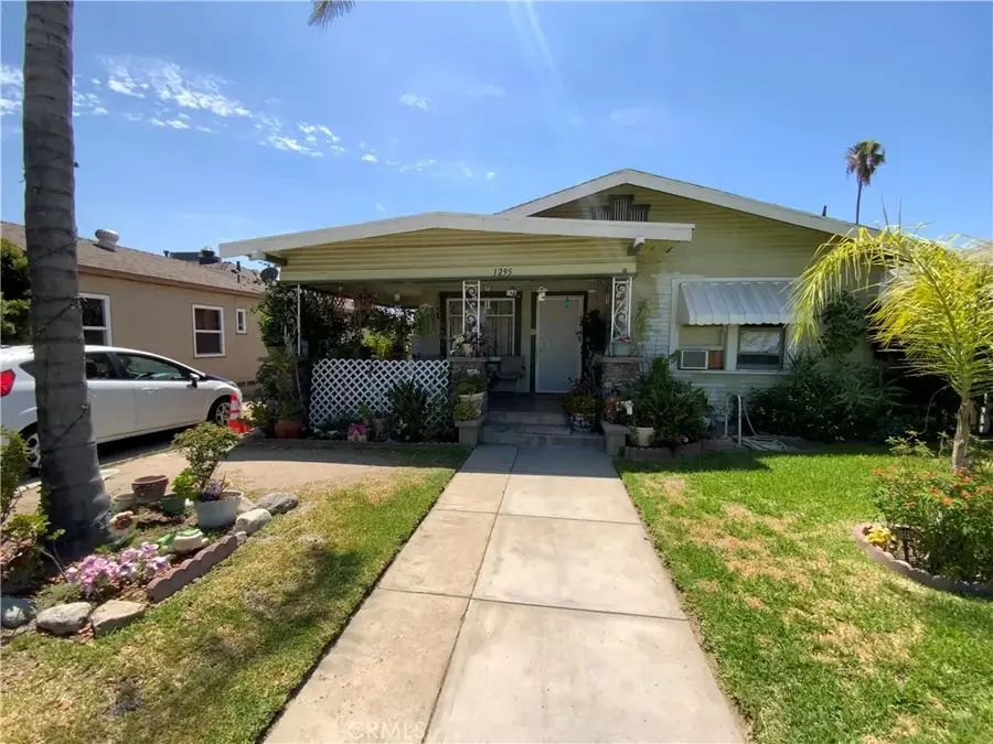 1295 N 9th, Colton, CA 92324 - #3