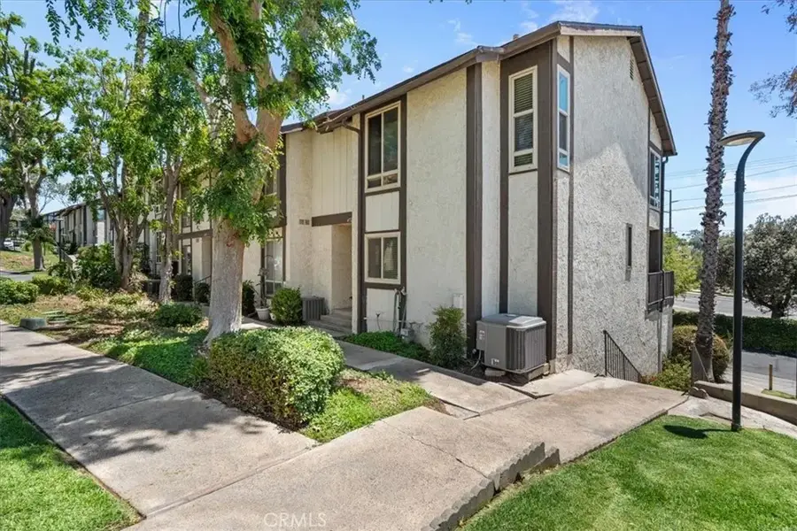 4727 Knickerbocker, Riverside, CA 92501 - #2