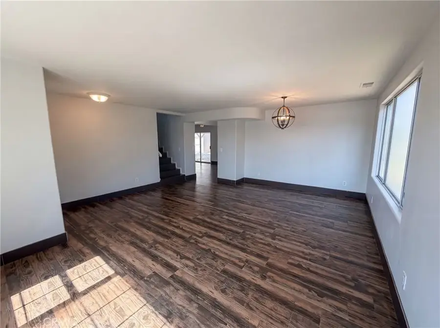 922 W Craig, Rialto, CA 92377 - #3
