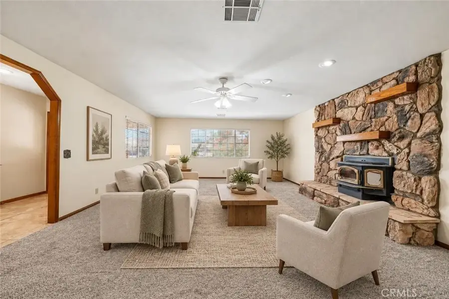 575 Lauresa, Hemet, CA 92544 - #3
