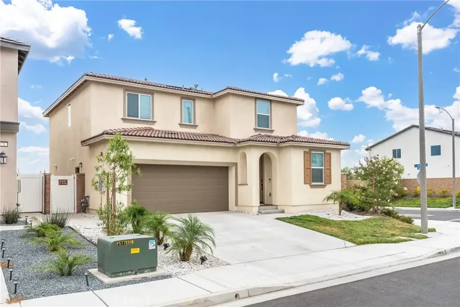 559 Colorado, Rialto, CA 92377 - #2