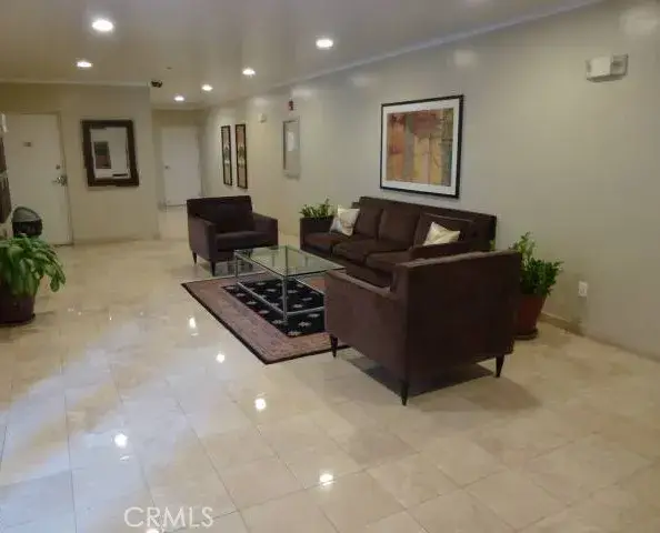 1828 Glendon Avenue, Los Angeles, CA 90025 - #3