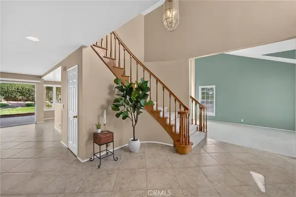 2000 Citrus Wood Lane, Riverside, CA 92503