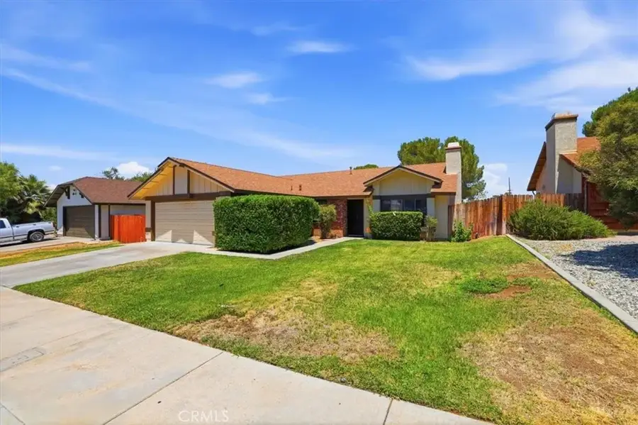 1855 E Avenue R2, Palmdale, CA 93550 - #2