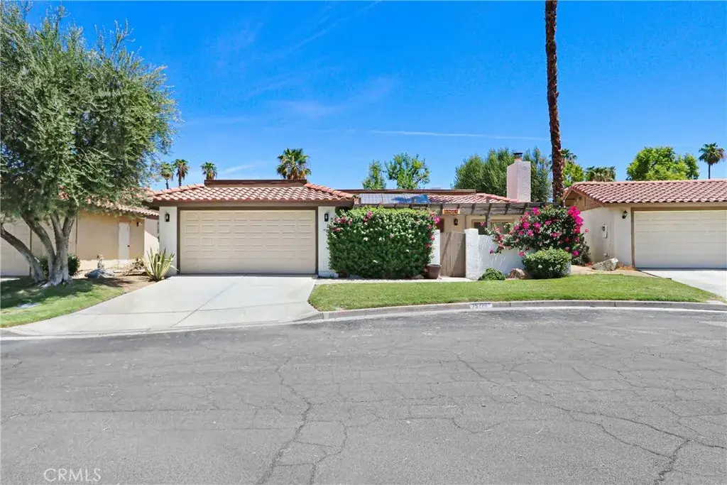 75220 Valencia, Palm Desert, CA 92211 - #1