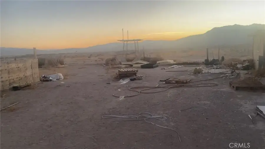 15220 Wolf Haven, Lucerne Valley, CA 92356 - #2